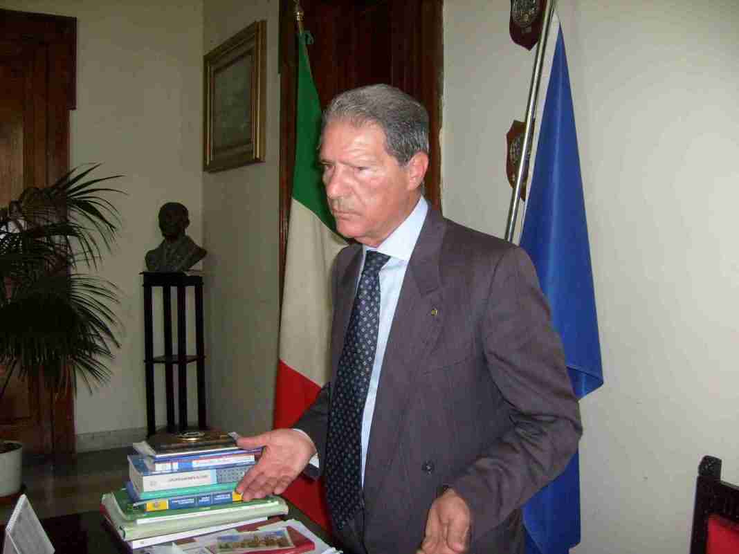 Palmi, Gaudio ritira le dimissioni