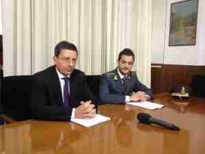 Il procuratore capo Giuseppe Creazzo ed il capitano della Guardia di Finanza Fabio Di Bella