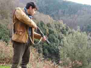 Giuseppe Violi durante una battuta di caccia