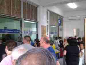 fila ufficio postale Gioia