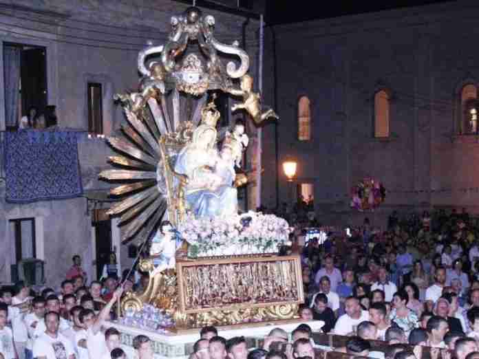 foto processione oppido
