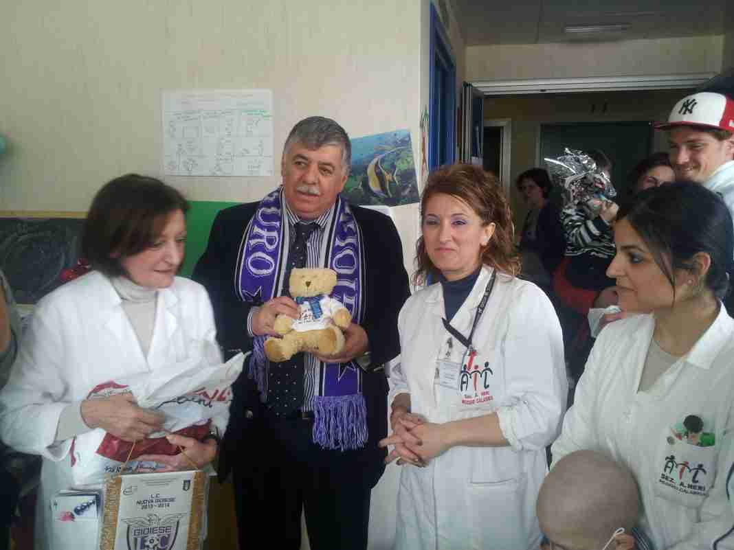 La Nuova Gioiese in visita al reparto pediatria del Riuniti