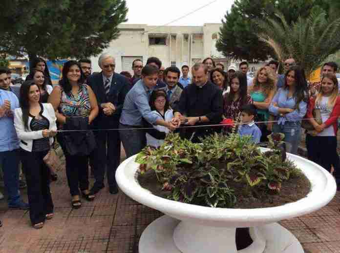 il taglio del nastro