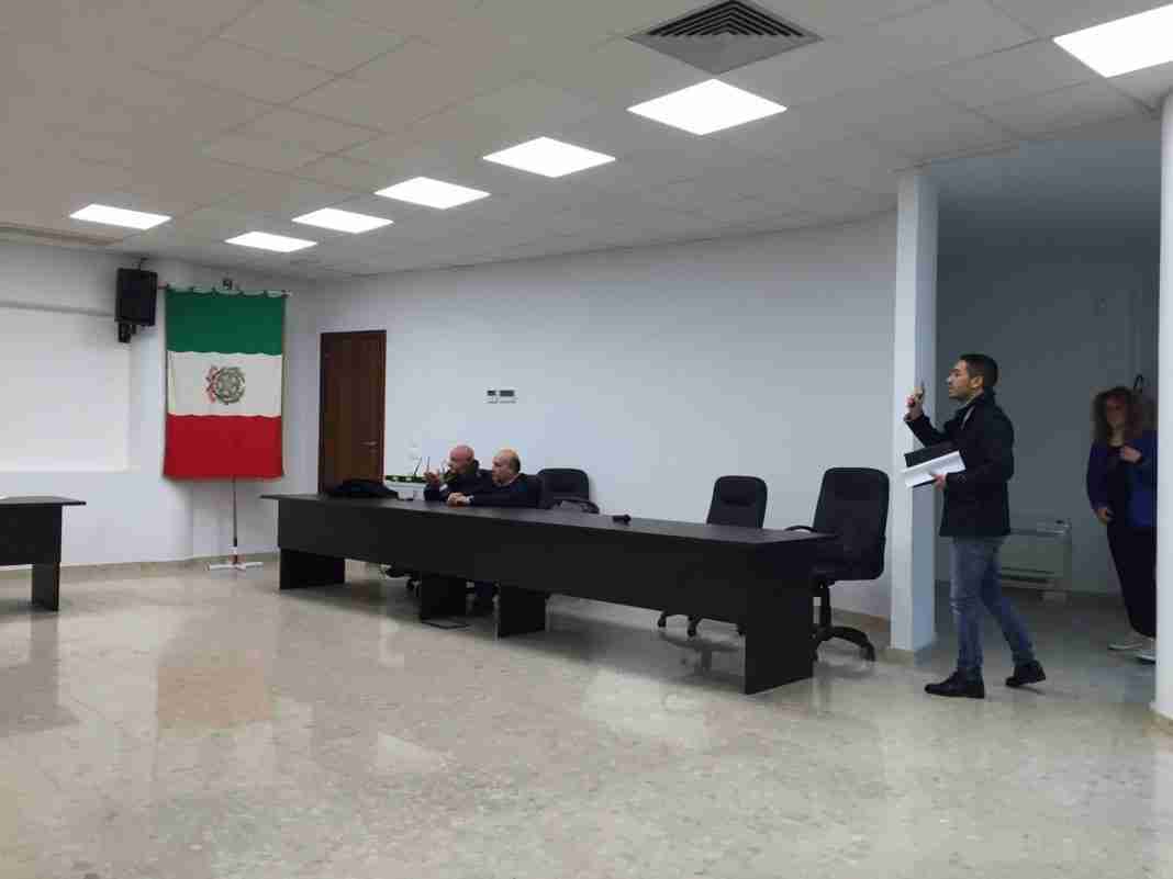 Cinquefrondi: la minoranza abbandona l’aula