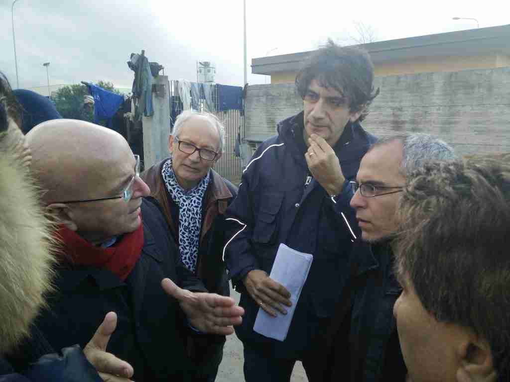 Oliverio alla fabbrica occupata