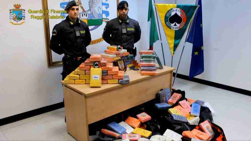 cocaina guardia di finanza
