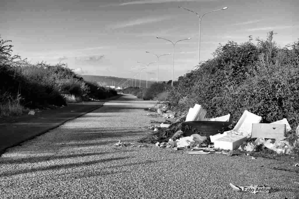 La zona industriale del porto di Gioia Tauro