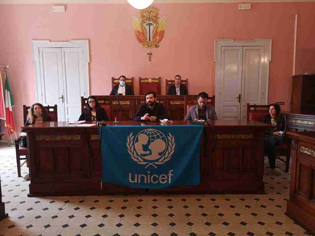 Palmi, parte il progetto “Missione zaino pieno”