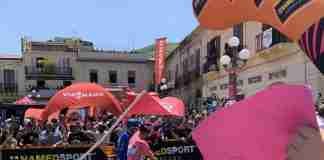 Giro d’Italia, Demare fa il bis. Da domani tornano le salite