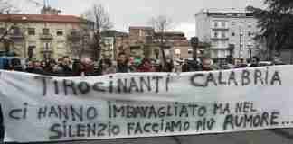 La denuncia dei tirocinanti calabresi: «Gravi irregolarità nei concorsi»