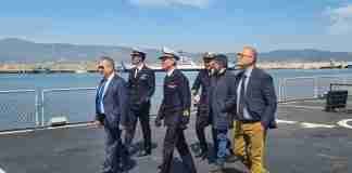 L’omaggio di Reggio Calabria alla nave militare Grecale della Marina Militare Italiana