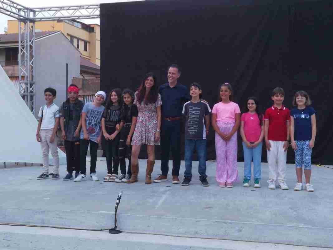 Per un teatro a misura di bambino: gli allievi del BAT emozionano nello spettacolo di fine corso