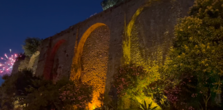 Gli archi della villa di Palmi diventano un’enorme bandiera Arcobaleno – VIDEO