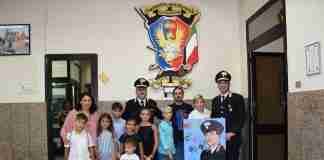 I bambini del progetto “L’arte che accarezza” in visita alla caserma dei Carabinieri di Taurianova