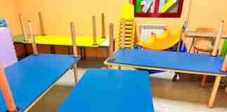Arrivano nuovi arredi nelle scuole, gli alunni iniziano l’anno fra le sorprese.