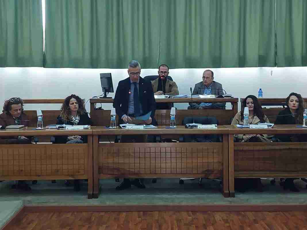 Il consiglio di Taurianova approva il primo bilancio post dissesto
