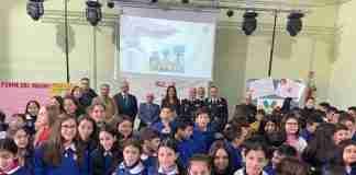 L’Arma dei carabinieri tra gli alunni della scuola primaria per dire insieme no al bullismo