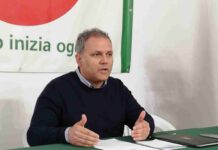 Polistena, Pisano abbraccia Policaro e punge il PD: “Noi non chiediamo certificati di appartenenza”