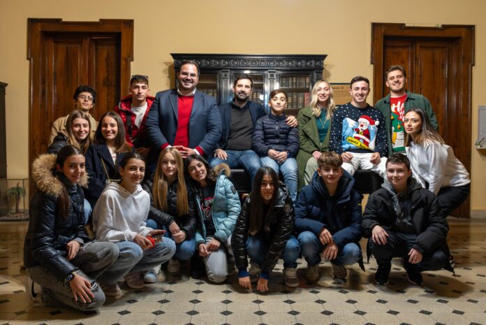 76cd7a03-8230-407d-8035-f956f1a81006