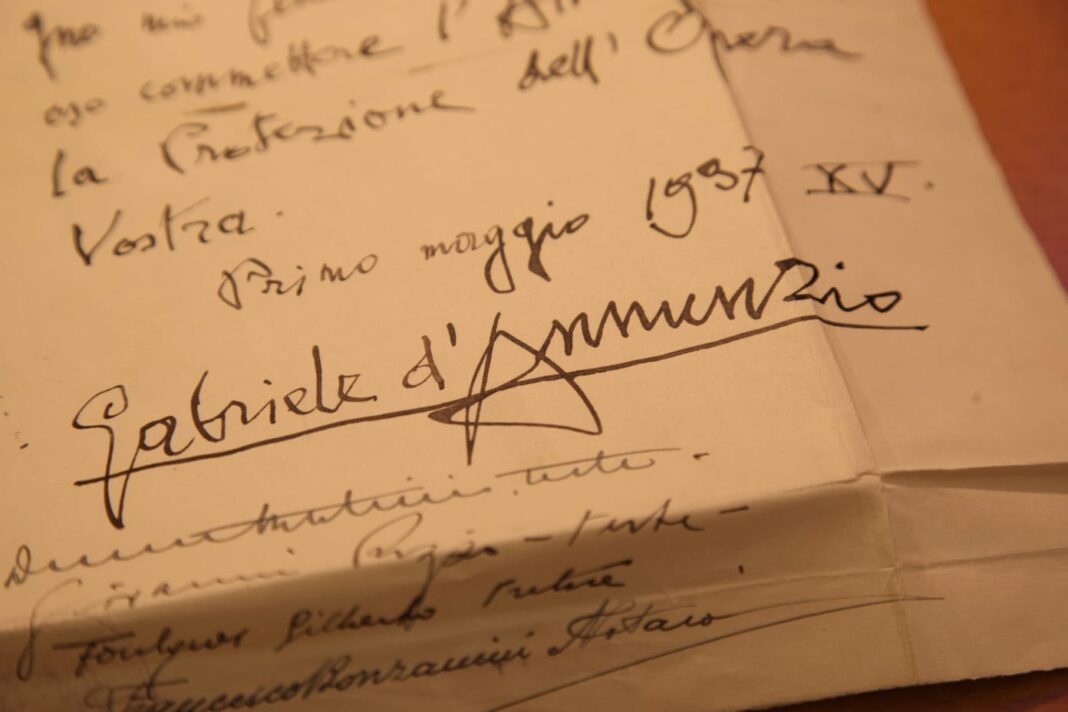 Testamenti che raccontano la storia: la mostra itinerante arriva a Reggio Calabria