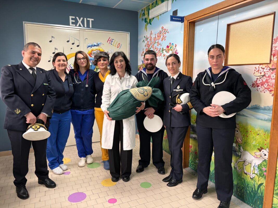 Pasqua solidale: militari in visita alla Comunità Luigi Monti e all’ospedale di Polistena