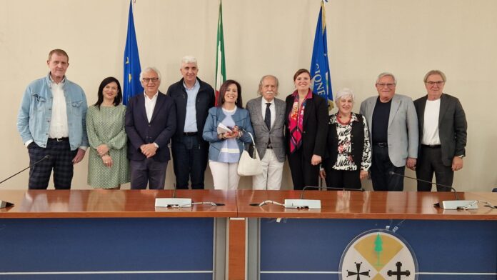 PHOTO-2025-05-03-15-03-49