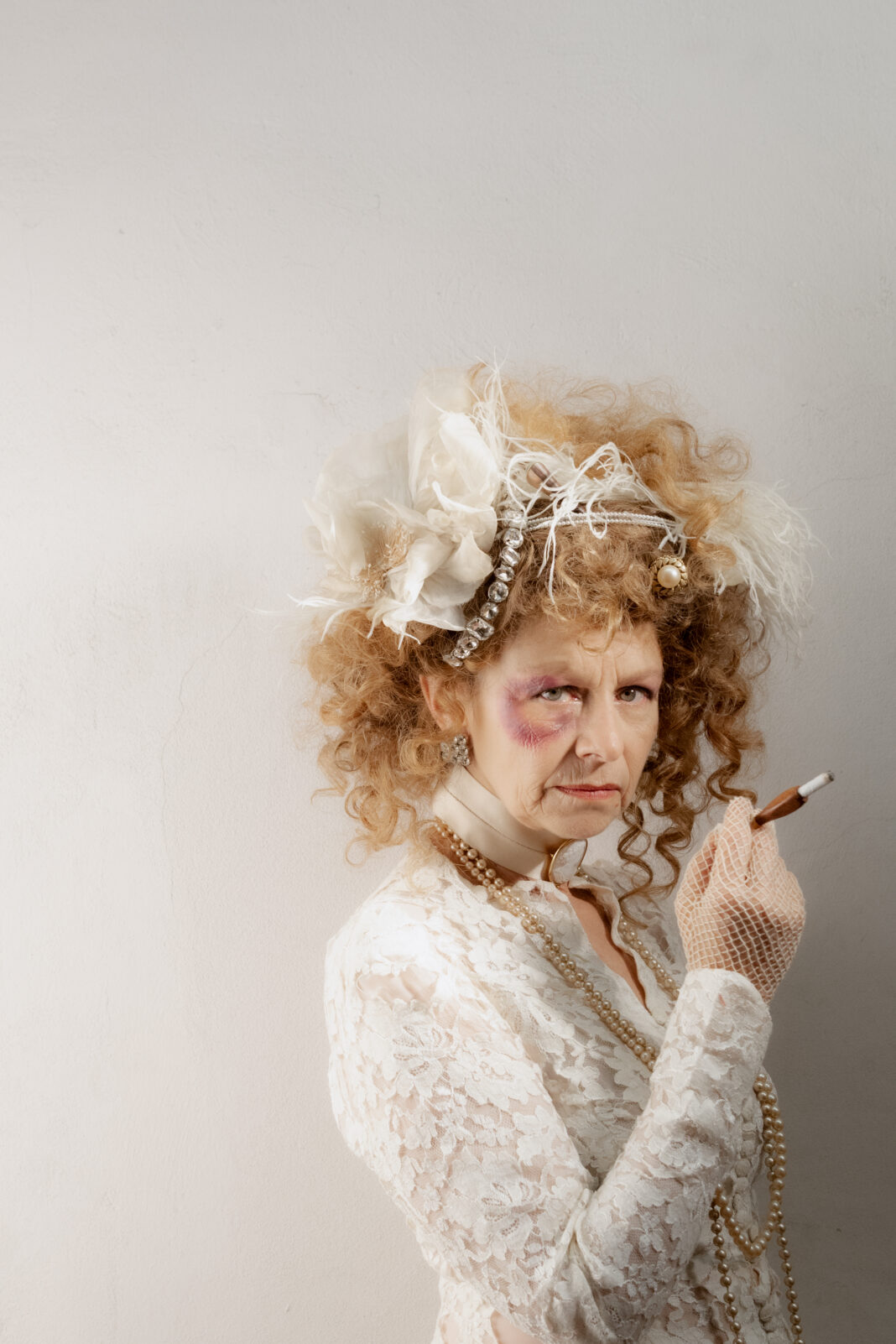 Cittanova apre la stagione teatrale con Amanda Sandrelli in una “Bisbetica” che fa riflettere