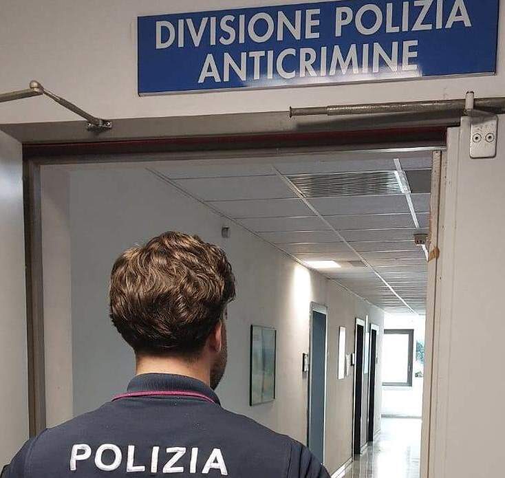 Sicurezza urbana, il Questore intensifica le misure di prevenzione: Daspo, ammonimenti e sorveglianze speciali