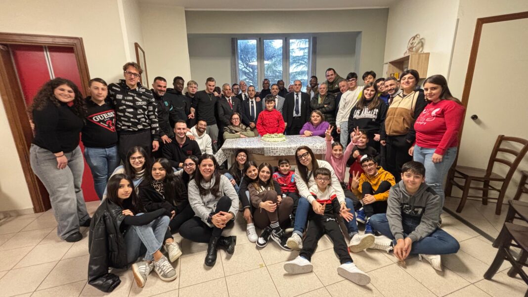 La Calabria che accoglie: un pranzo di condivisione per i minori della Comunità Luigi Monti di Polistena