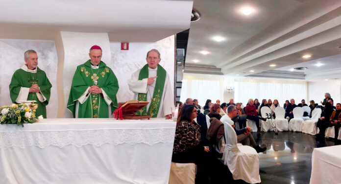 Pellegrini-e-devoti-di-Lourdes-riuniti-a-Palmi-per-un-momento-di-fede-e-riflessione