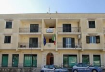 Polistena–Cittanova, uomo armato ferisce tre poliziotti: arrestato 55enne in flagranza