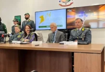 Gioia Tauro, scoperto arsenale riconducibile ai Molé: tre arresti. L’amministrazione esprime apprezzamento per l’operazione della Guardia di Finanza