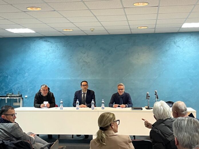 ddf3edee-b3f8-44ed-a12b-813cf98bc634