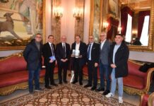 Il commissario tecnico della Nazionale di Volley maschile, Fefè De Giorgi, ricevuto a Palazzo Alvaro dal sindaco f.f. di Reggio Calabria