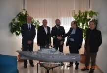 Alla Capitaneria di Porto di Gioia Tauro il modello della “Giuseppe Garibaldi” donato dal Maestro Mazzaferro