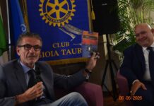 Gioia Tauro, presentato il libro di Vincenzo Barca: “Servire per crescere. Un anno da Presidente”