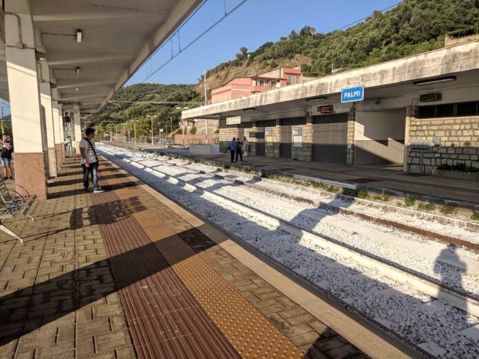 Stazione_palmi_binari12