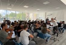 Il Liceo “G. Rechichi” inaugura il nuovo anno scolastico: un doppio concerto, tra musica e danza, aCinquefrondi e Polistena. img 1856