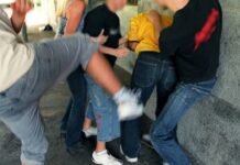 Rissa con accoltellamento nel centro di Reggio Calabria: quattro giovani indagati, uno in carcere dopo l’ordinanza cautelare rissa generica 2