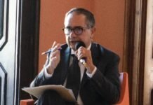 L’Ambasciatore del Marocco Youssef Balla raccoglie la proposta del sindaco Romeo. Naccari rilancia: «Costituiamo il Corpo Consolare della Calabria». 1000892341