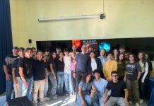 Astrofisica e ricerca d’avanguardia: gli studenti del “Pizi” di Palmi a lezione con un esperto della NASA e del LASP img 20261005 wa0000